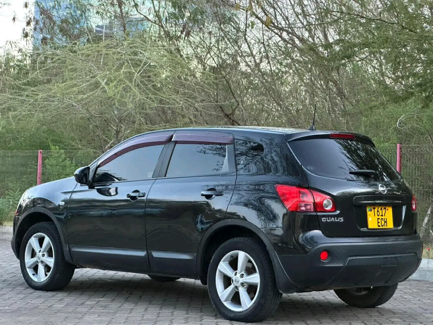 Nissan Dualis 2008 Automatic SUV thumbnail 2
