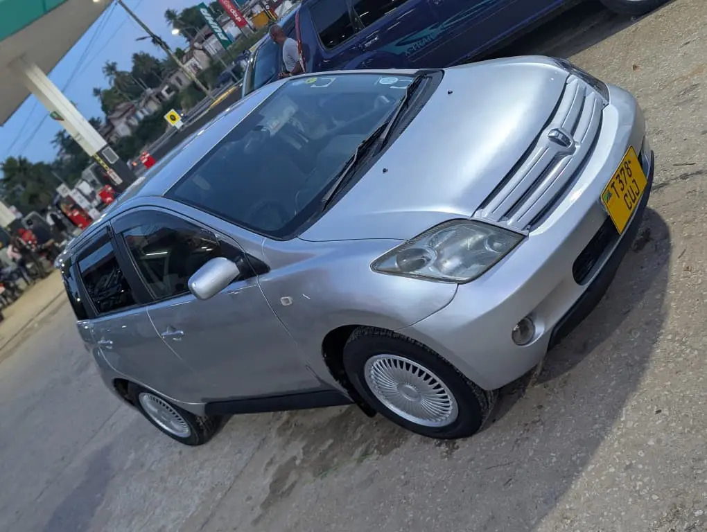 Toyota Ist Kali Sana thumbnail 3