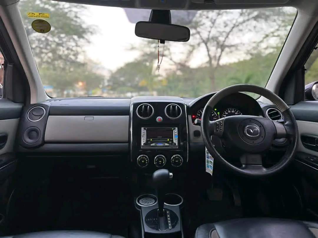 Mazda Verisa 2012 thumbnail 7