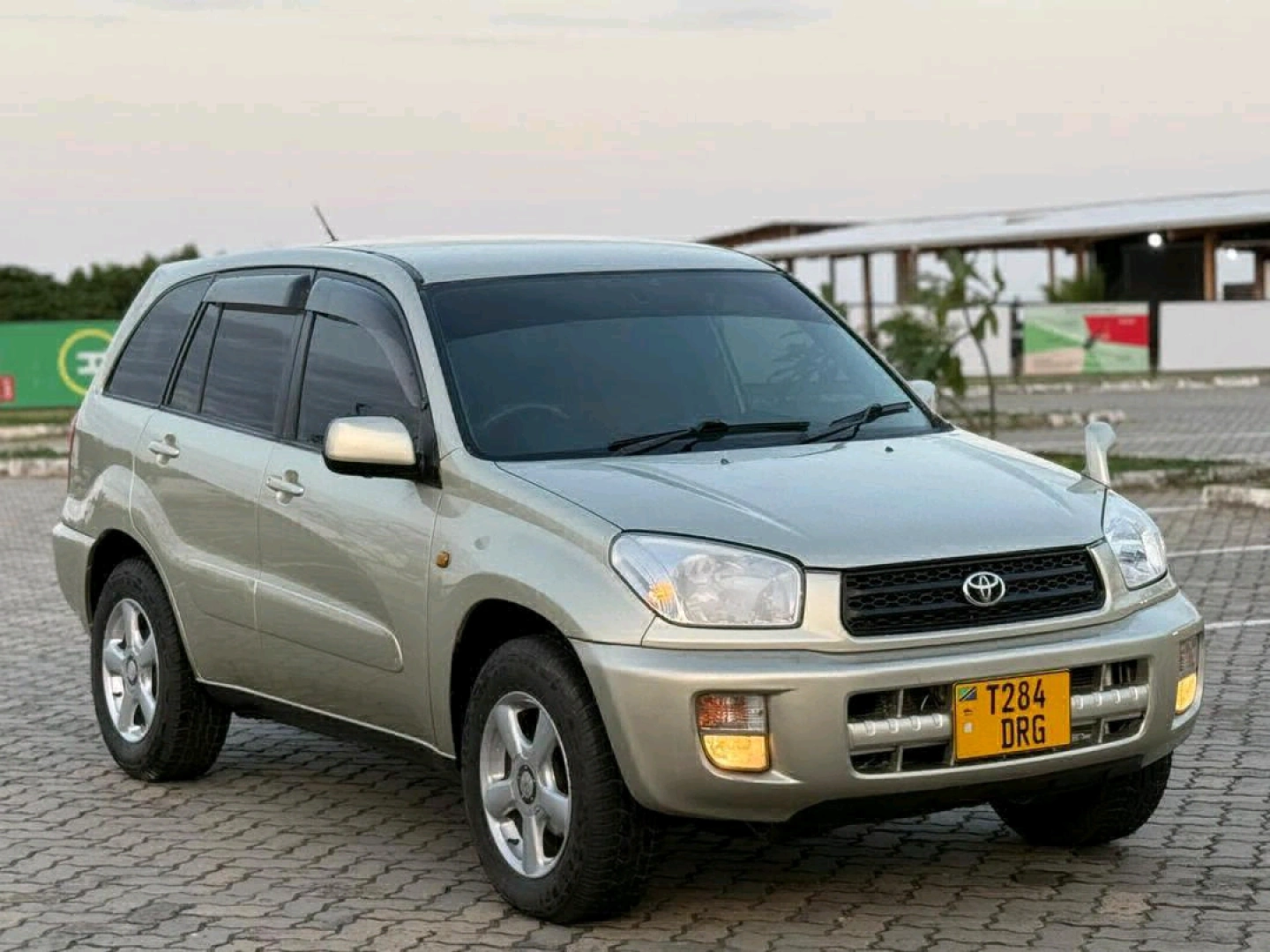 Toyota RAV4 2003 - 1790Cc, Silver thumbnail 4