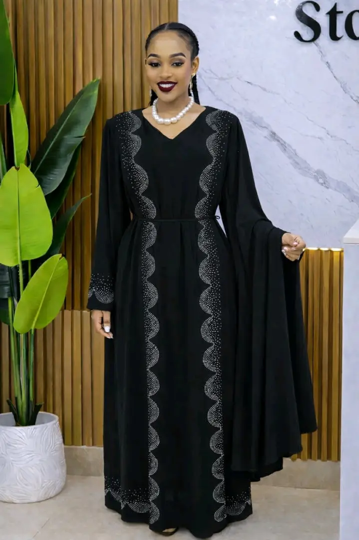 Maroon Abaya Dress with Embellishments thumbnail 3
