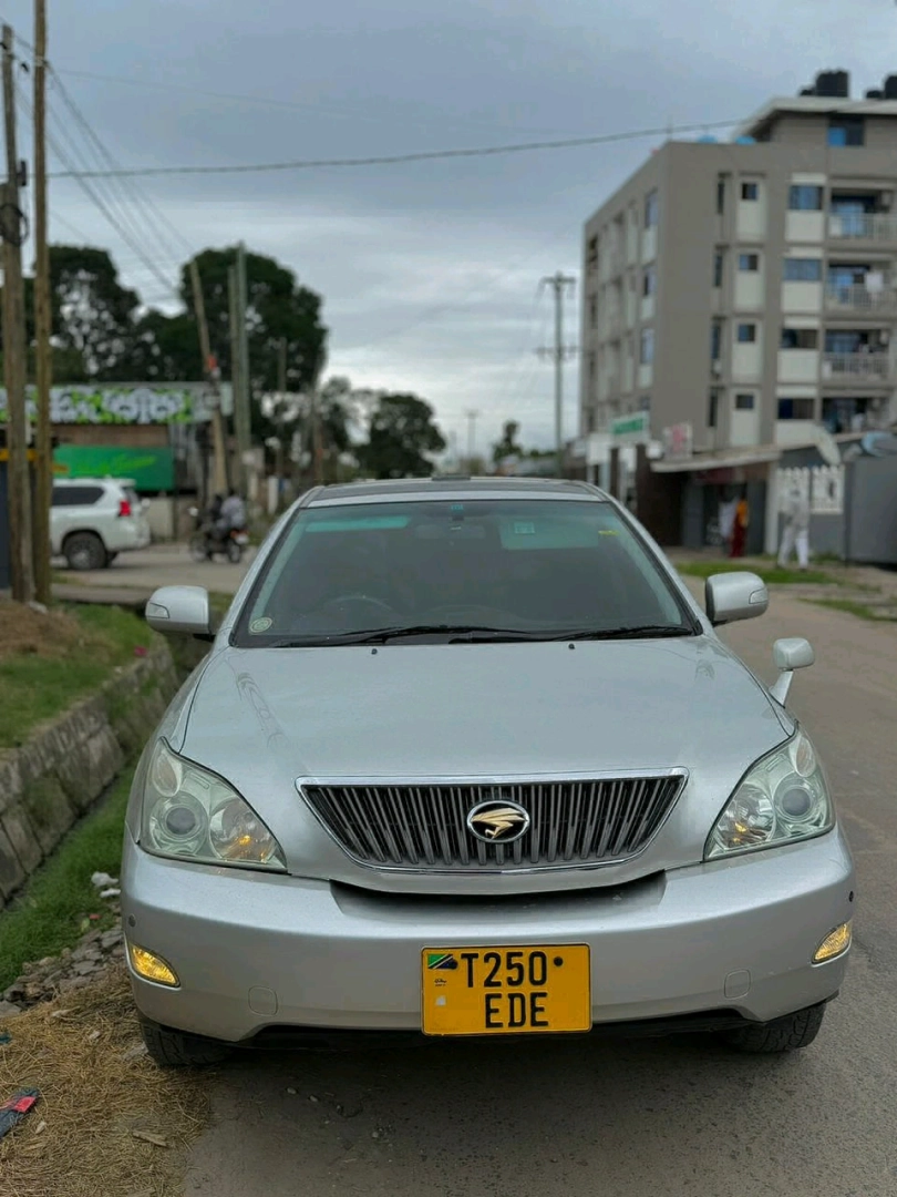 Toyota Harrier 2004 SUV Sunroof (Exchange Allowed) thumbnail 3