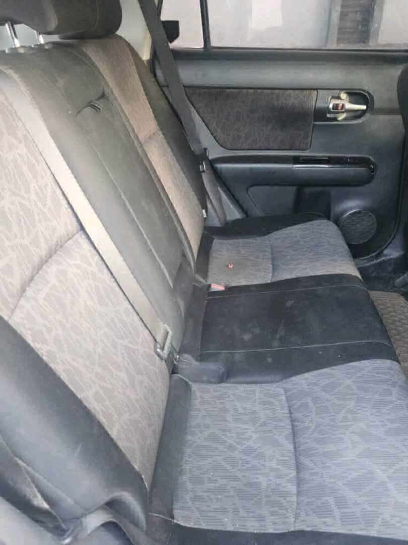 Toyota Rumion Dark Blue 2010 Full AC thumbnail 8