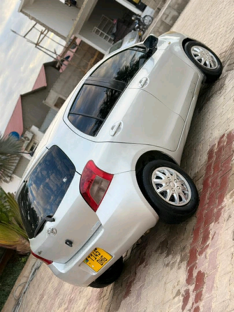 Toyota Vitz New Model DHG thumbnail 5