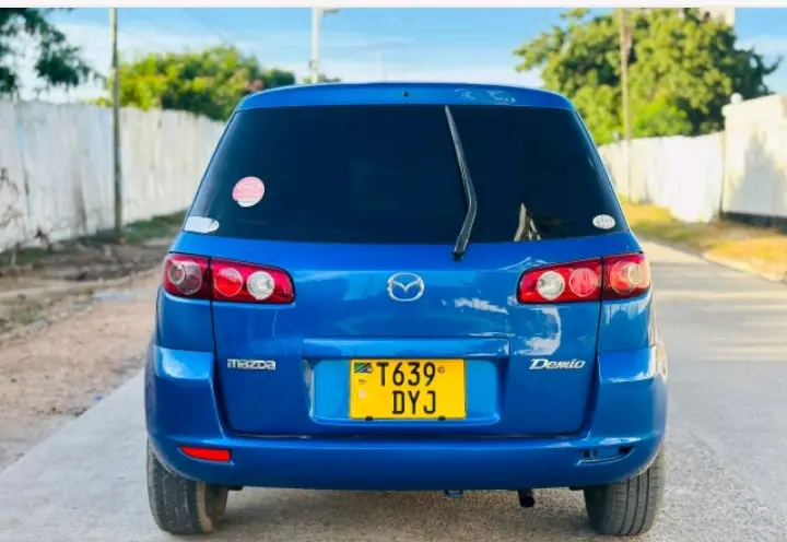 Mazda Demio Blue thumbnail 2