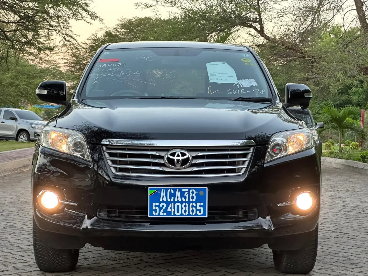 Toyota Vanguard 2012