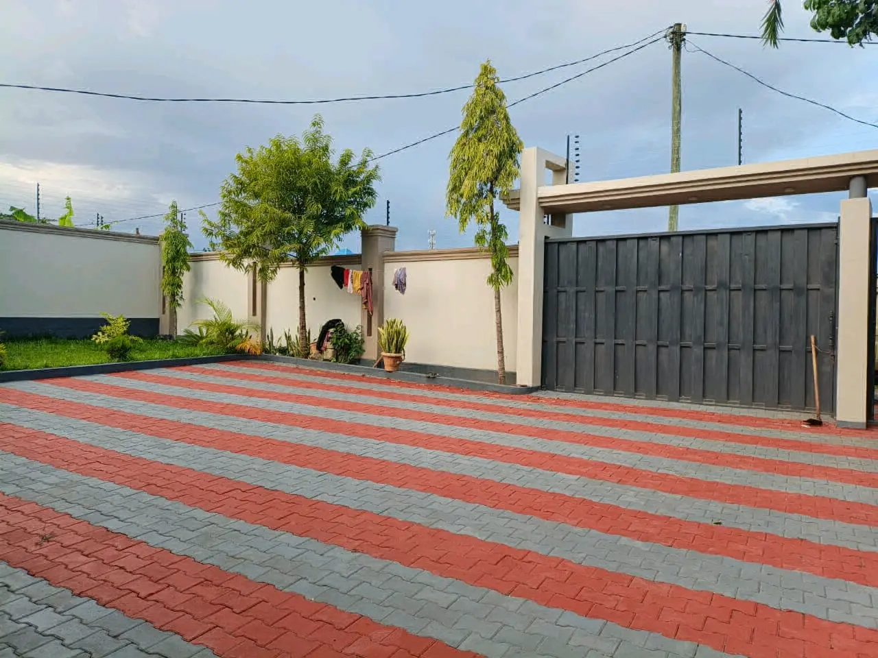 3-Bedroom House for Sale in Moshono, Arusha thumbnail 5