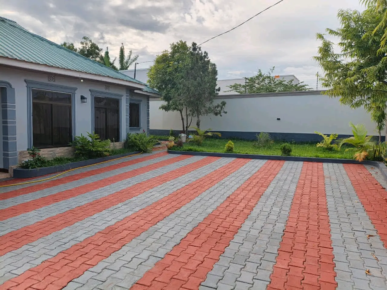 3-Bedroom House for Sale in Moshono, Arusha thumbnail 8