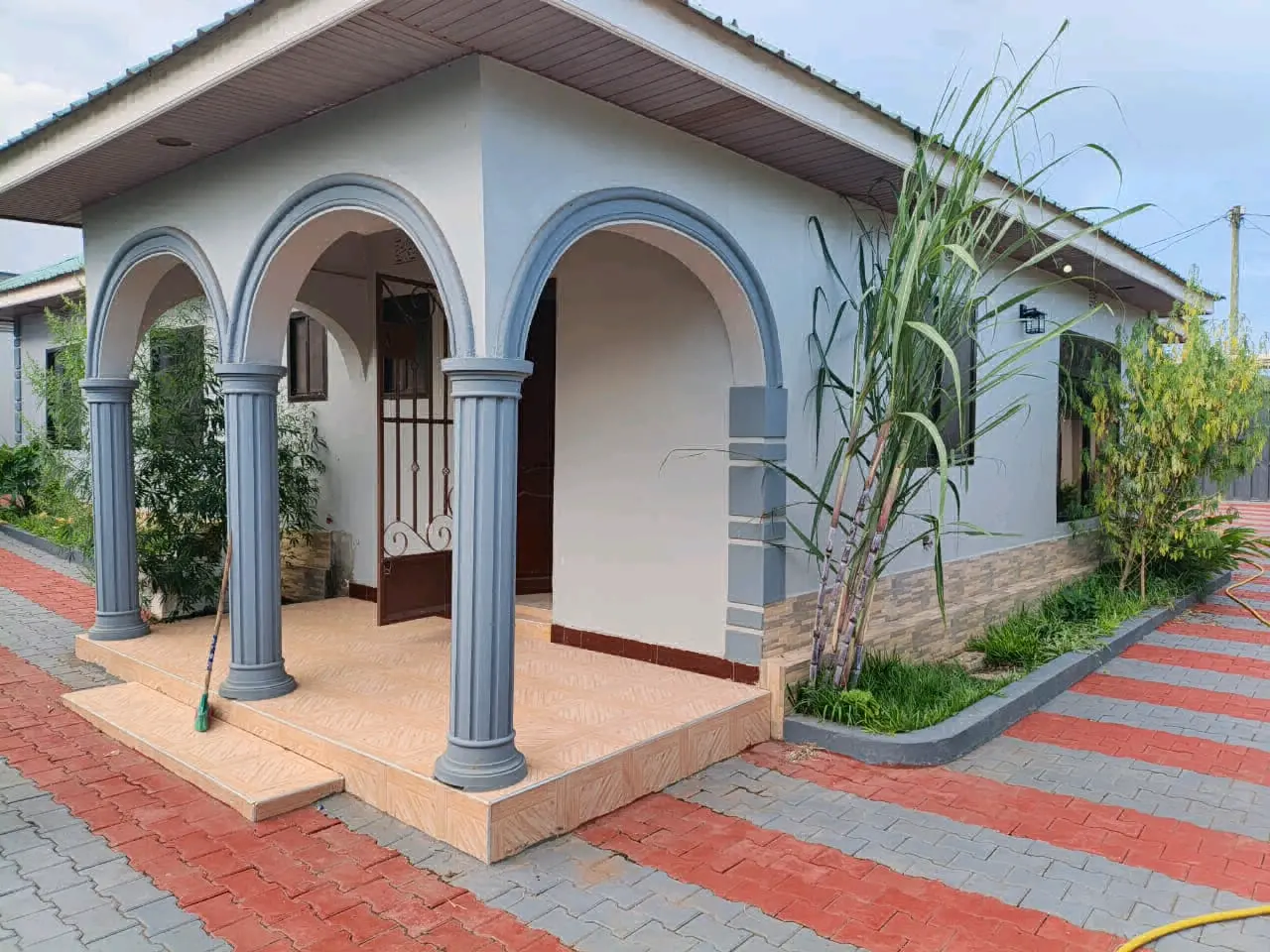 3-Bedroom House for Sale in Moshono, Arusha thumbnail 9