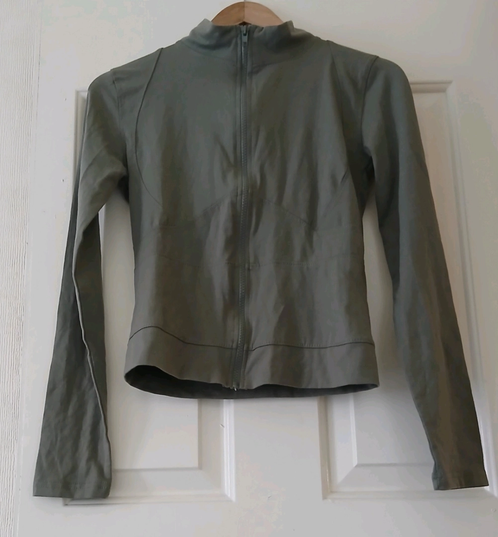 Ladies Cropped Jacket PRETTYLITTLETHING thumbnail 2