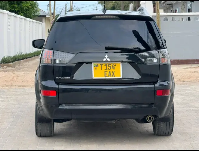2008 Mitsubishi Outlander EAX, 7 Seater thumbnail 8