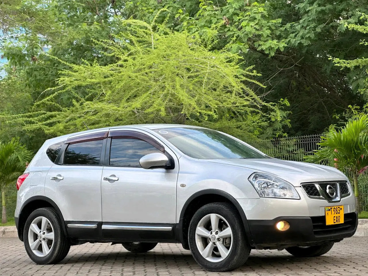 Nissan Dualis 2011 thumbnail 5