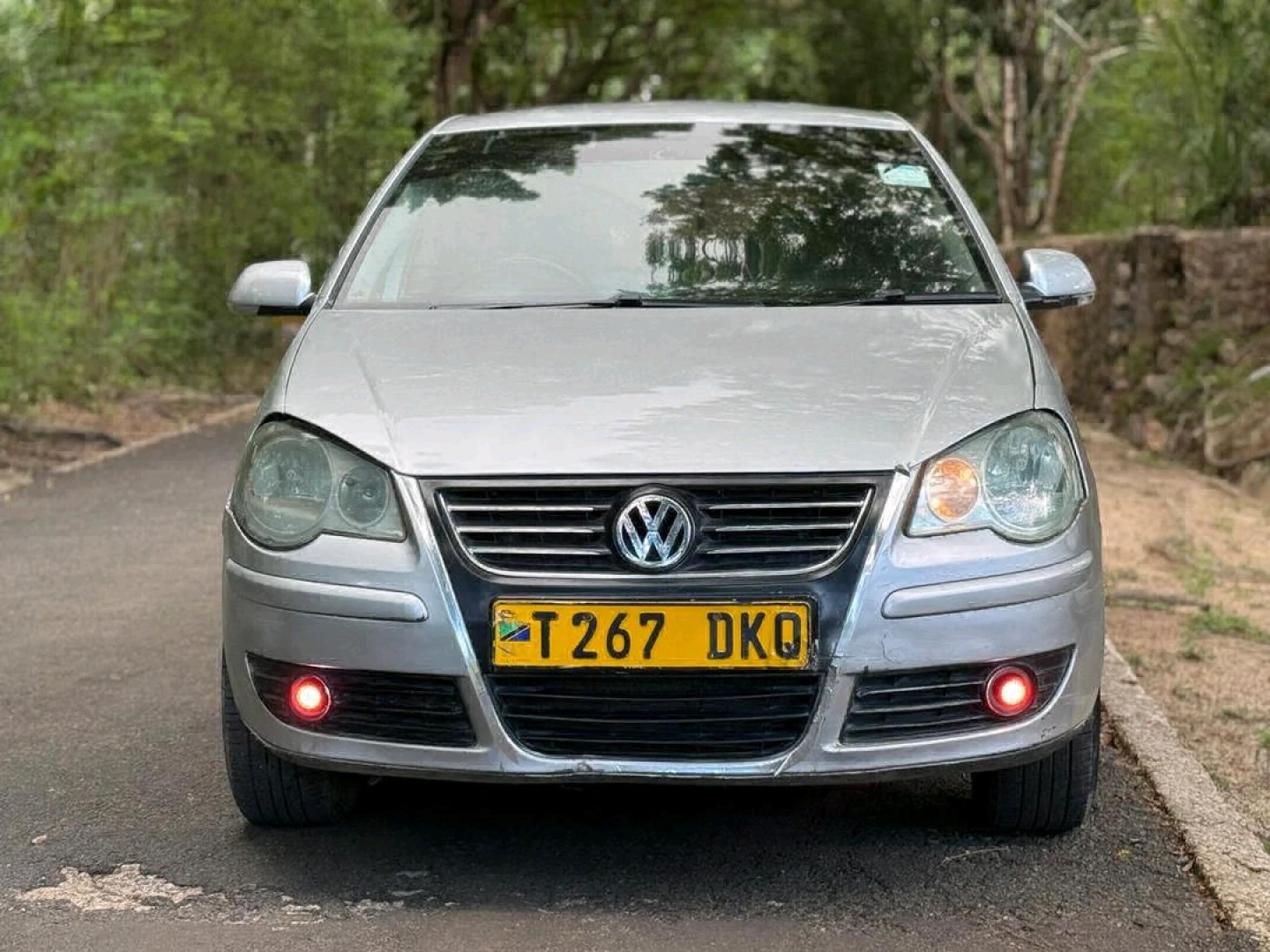 Volkswagen Polo Sedan 1590 Cc