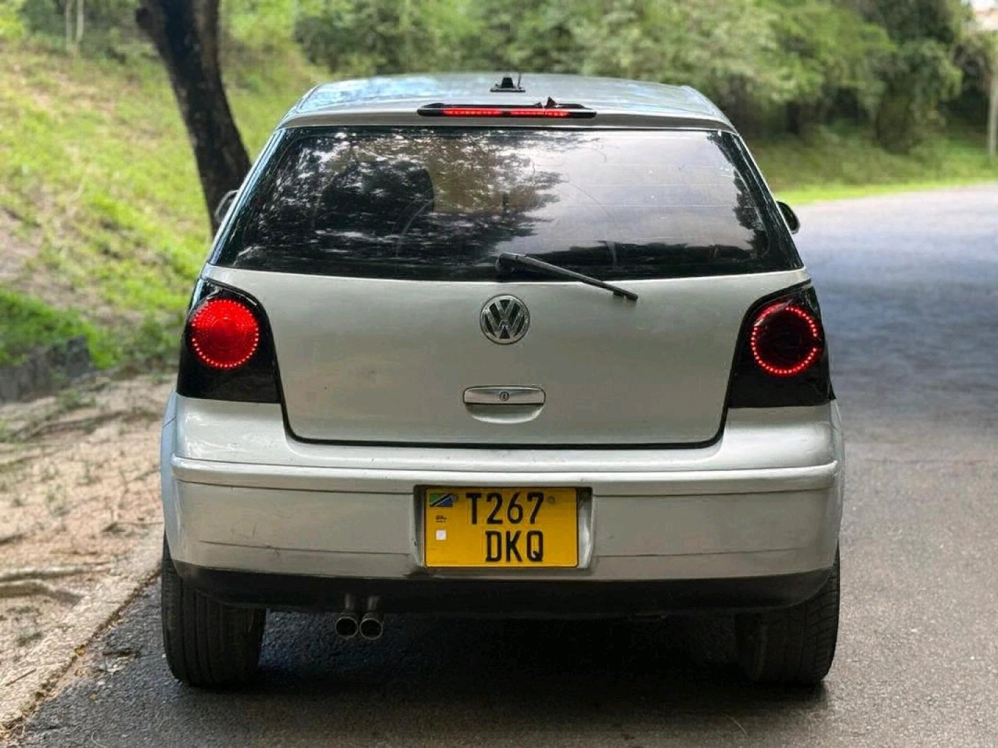 Volkswagen Polo Sedan 1590 Cc thumbnail 2