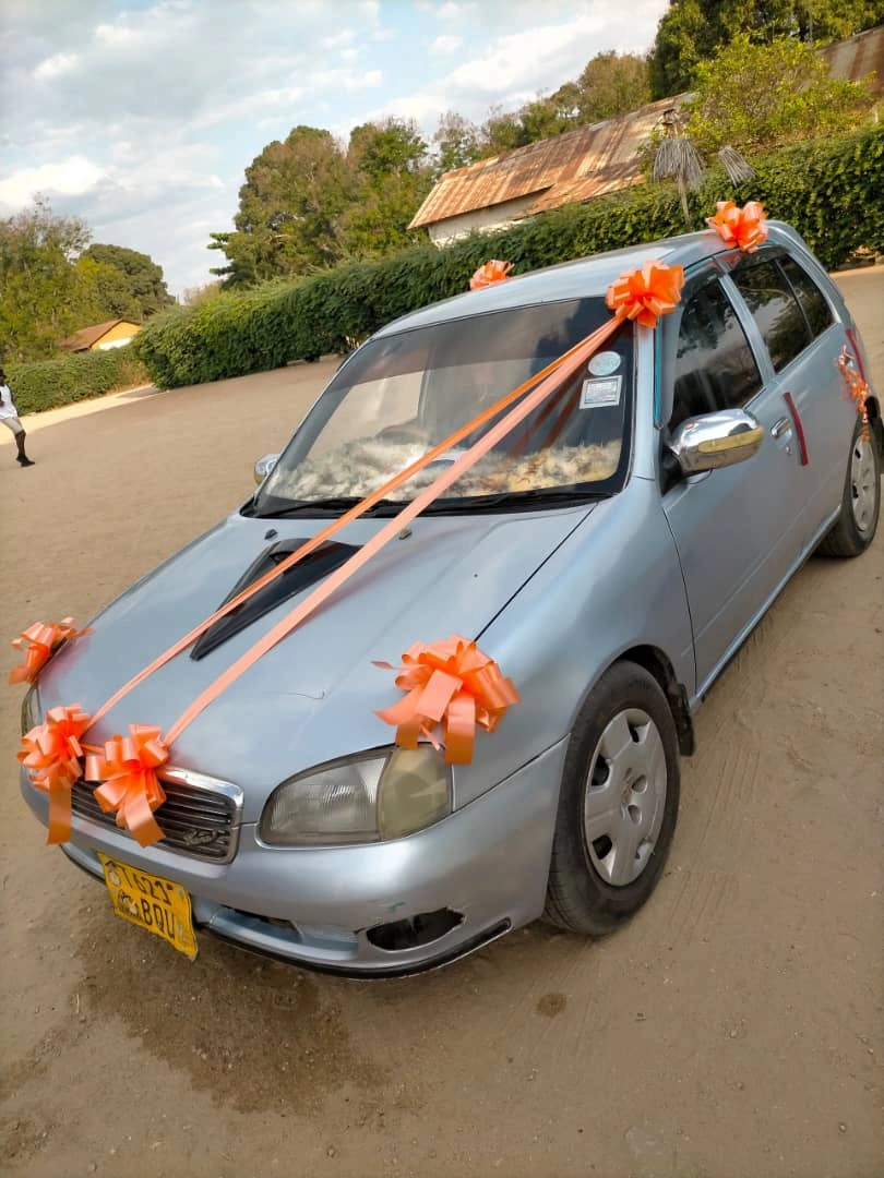 Toyota Starlet 2003, 1300 CC for Sale thumbnail 8