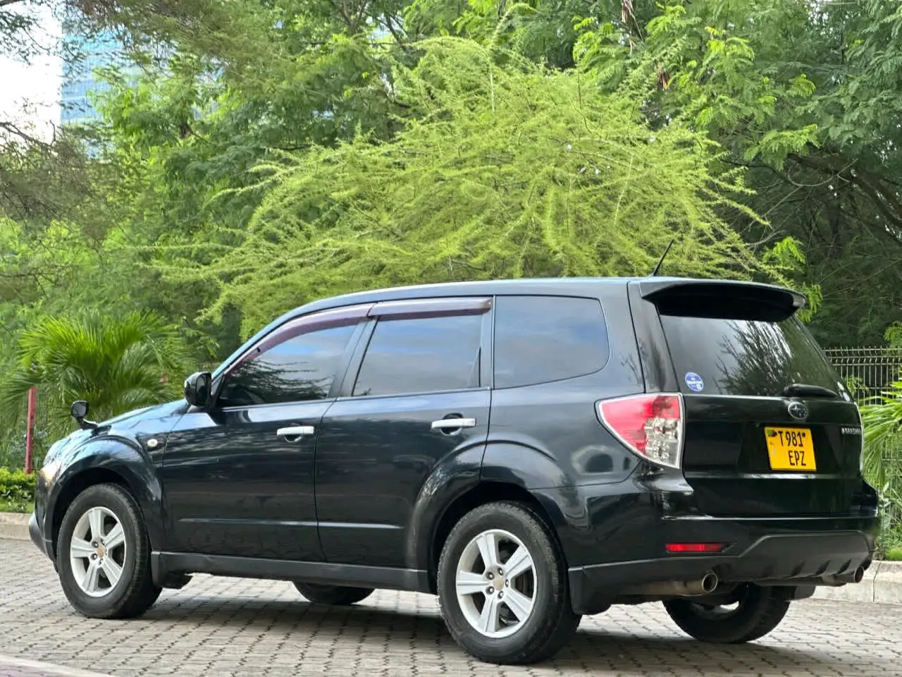 Subaru Forester 2010 EPZ thumbnail 3
