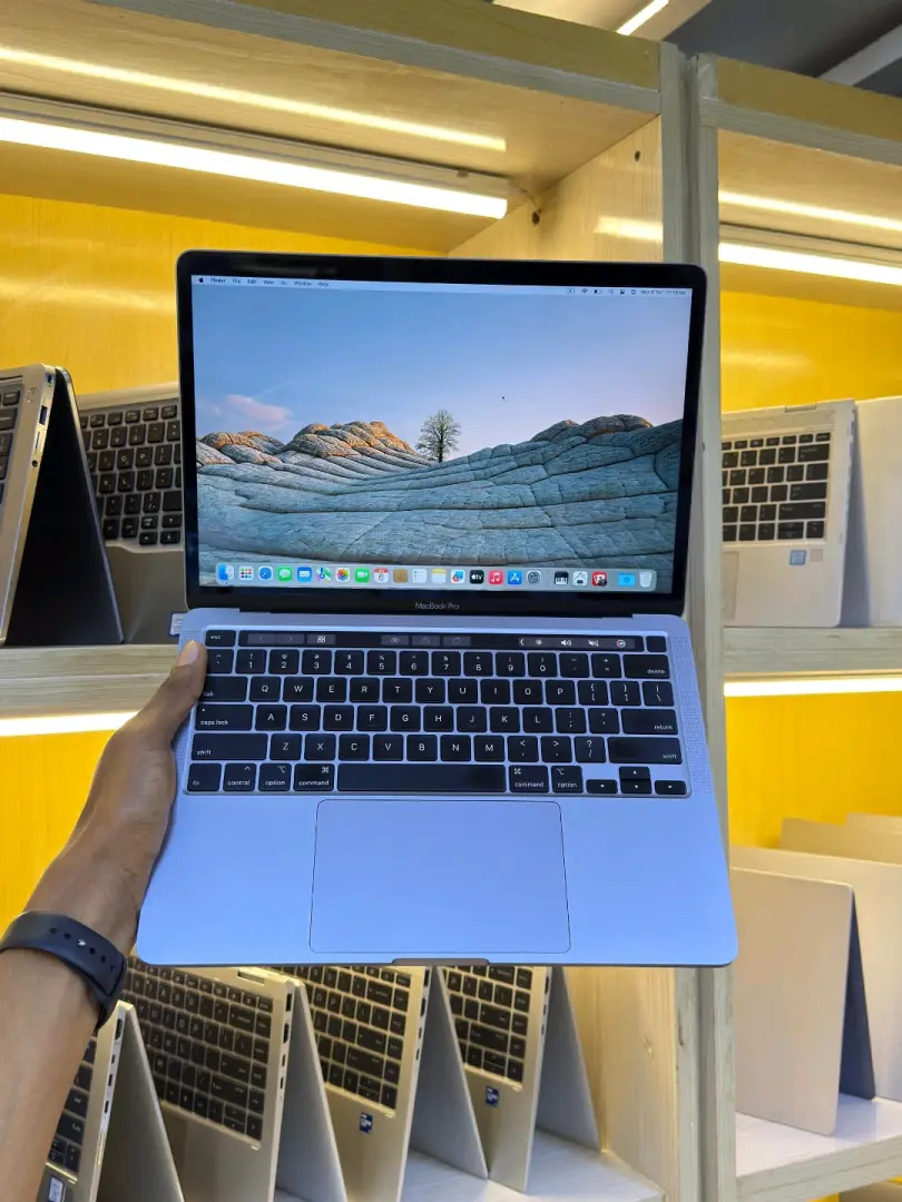 MacBook Pro 13-inch 2020 Core i5 16GB/512GB SSD