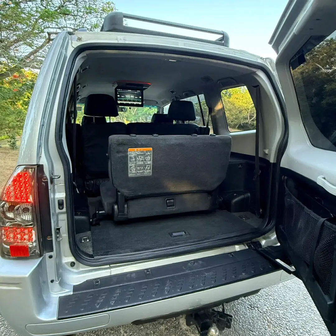 2004 Mitsubishi Pajero GDI ECL, Silver thumbnail 7
