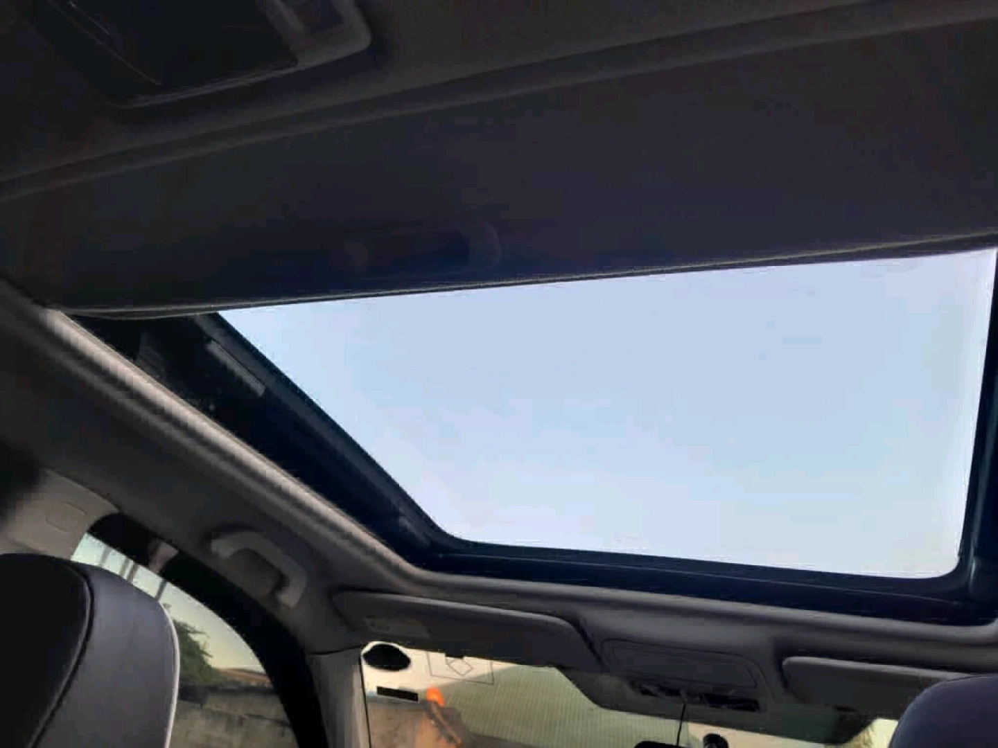 Black Subaru Forester 2010 Automatic SUV thumbnail 9