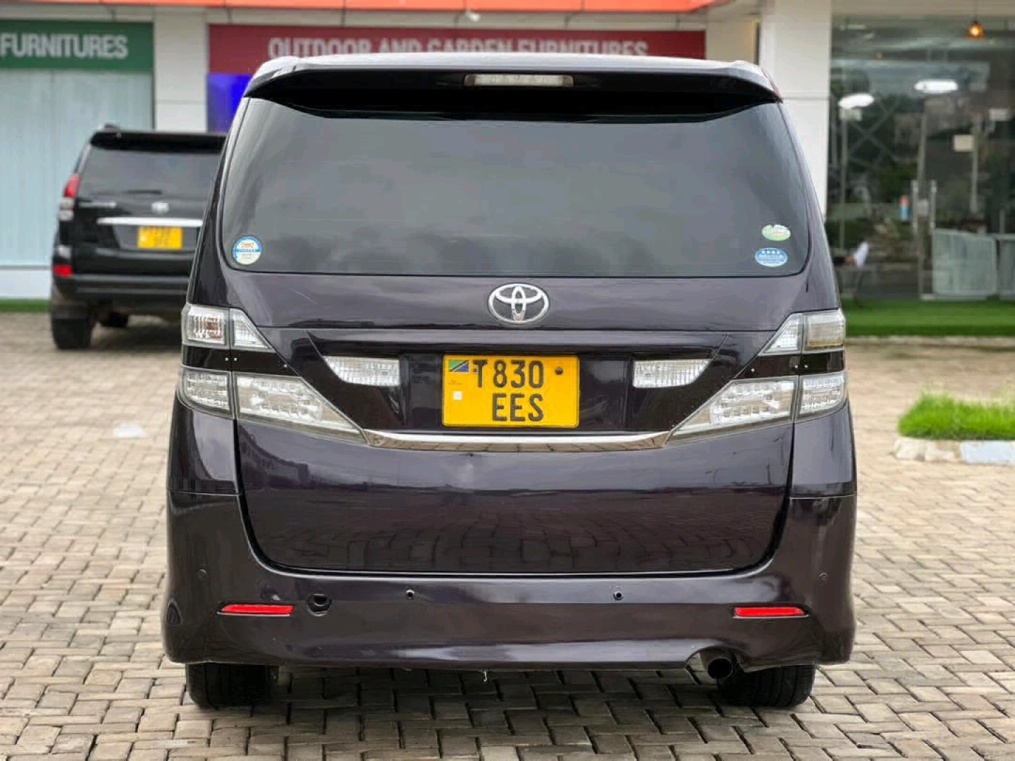 Toyota Vellfire EES 2008 Model thumbnail 4