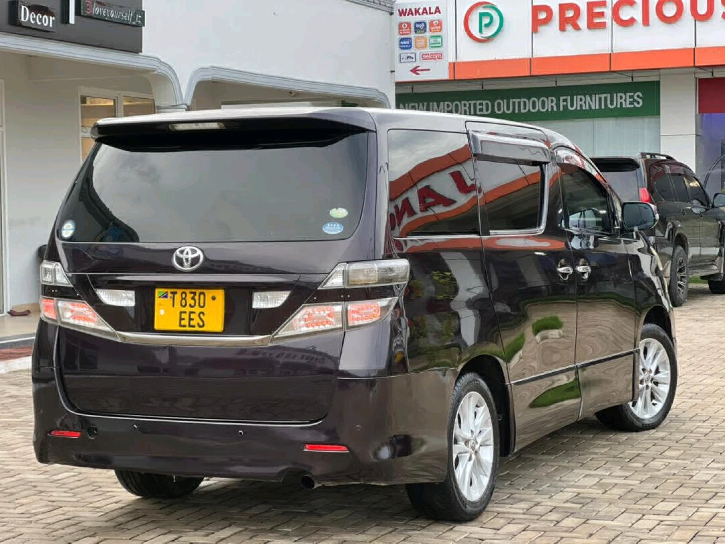 Toyota Vellfire EES 2008 Model thumbnail 5