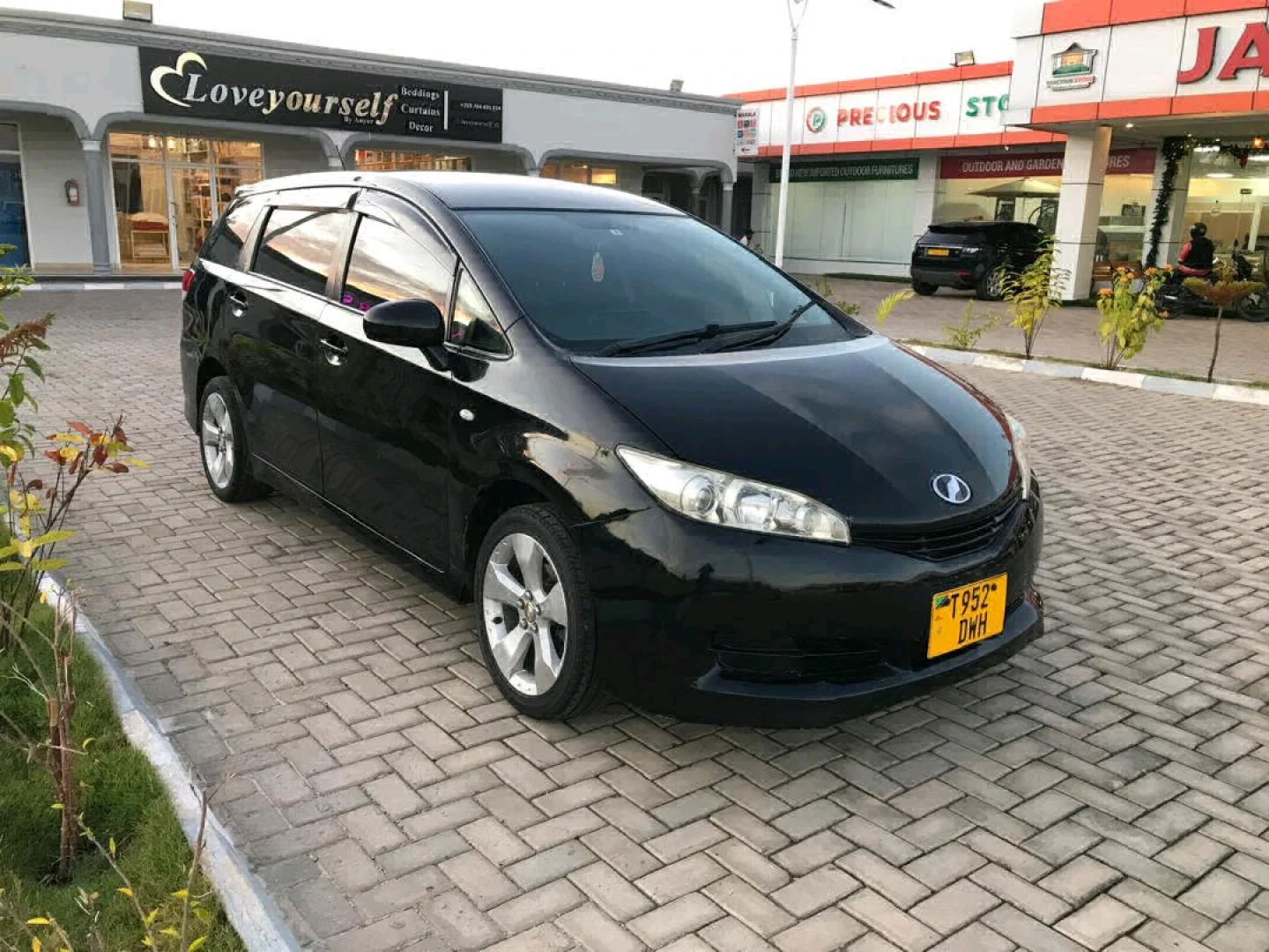 Toyota Wish 2009 Model Black (Full AC) thumbnail 2