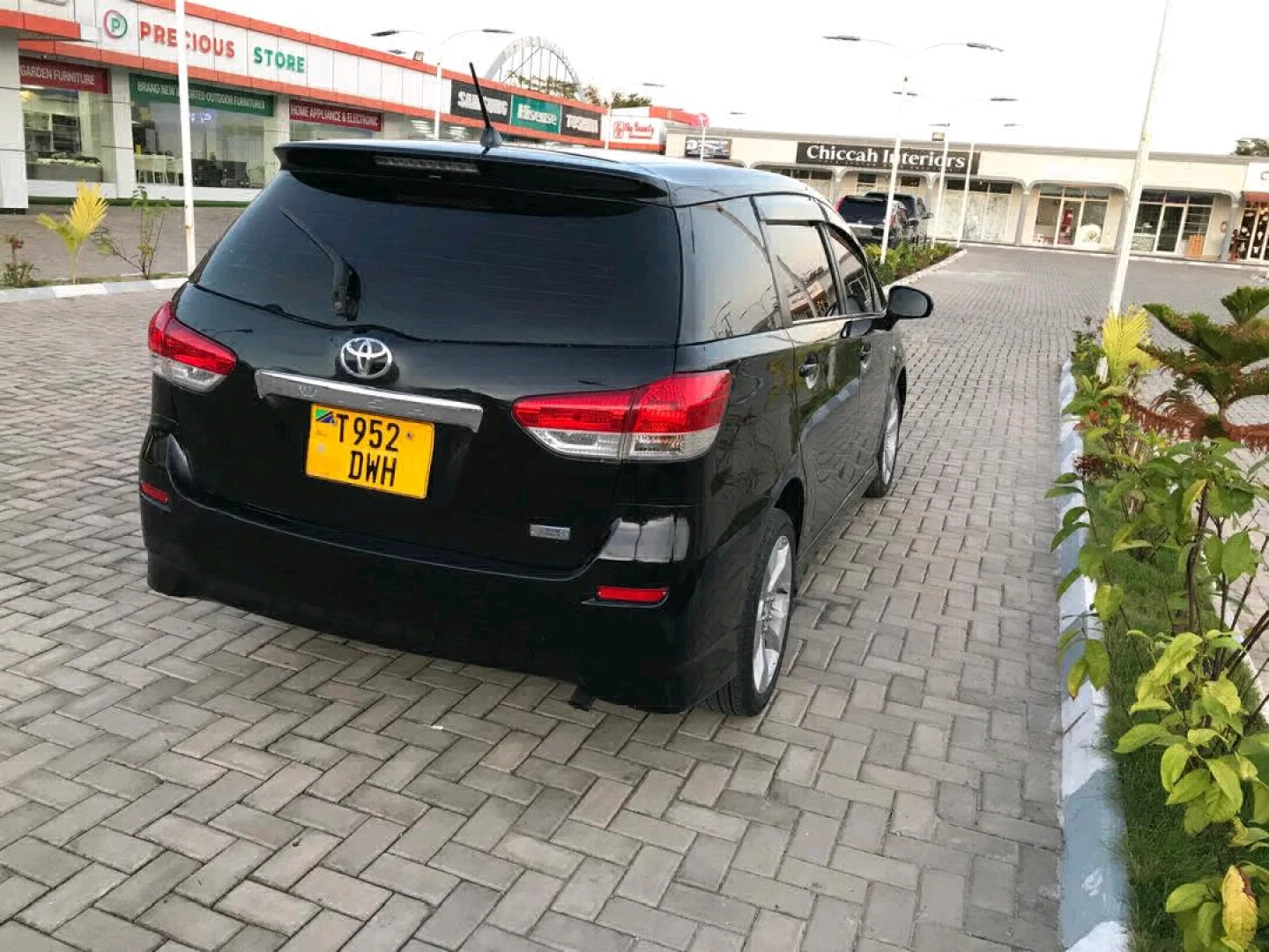 Toyota Wish 2009 Model Black (Full AC) thumbnail 4