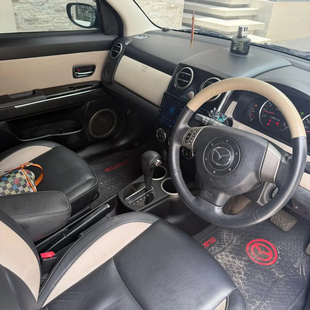 2013 Mazda Verisa - Black thumbnail 4