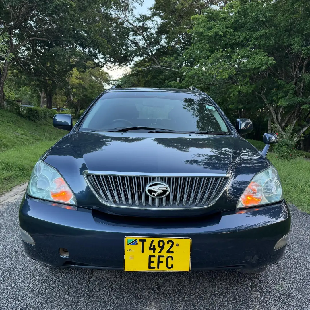 Toyota Harrier 2005
