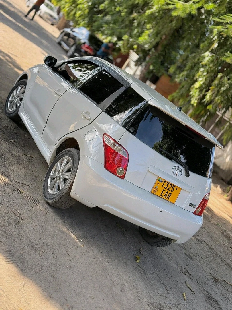 Toyota Ist 2006, Cc 1290, Full AC thumbnail 3