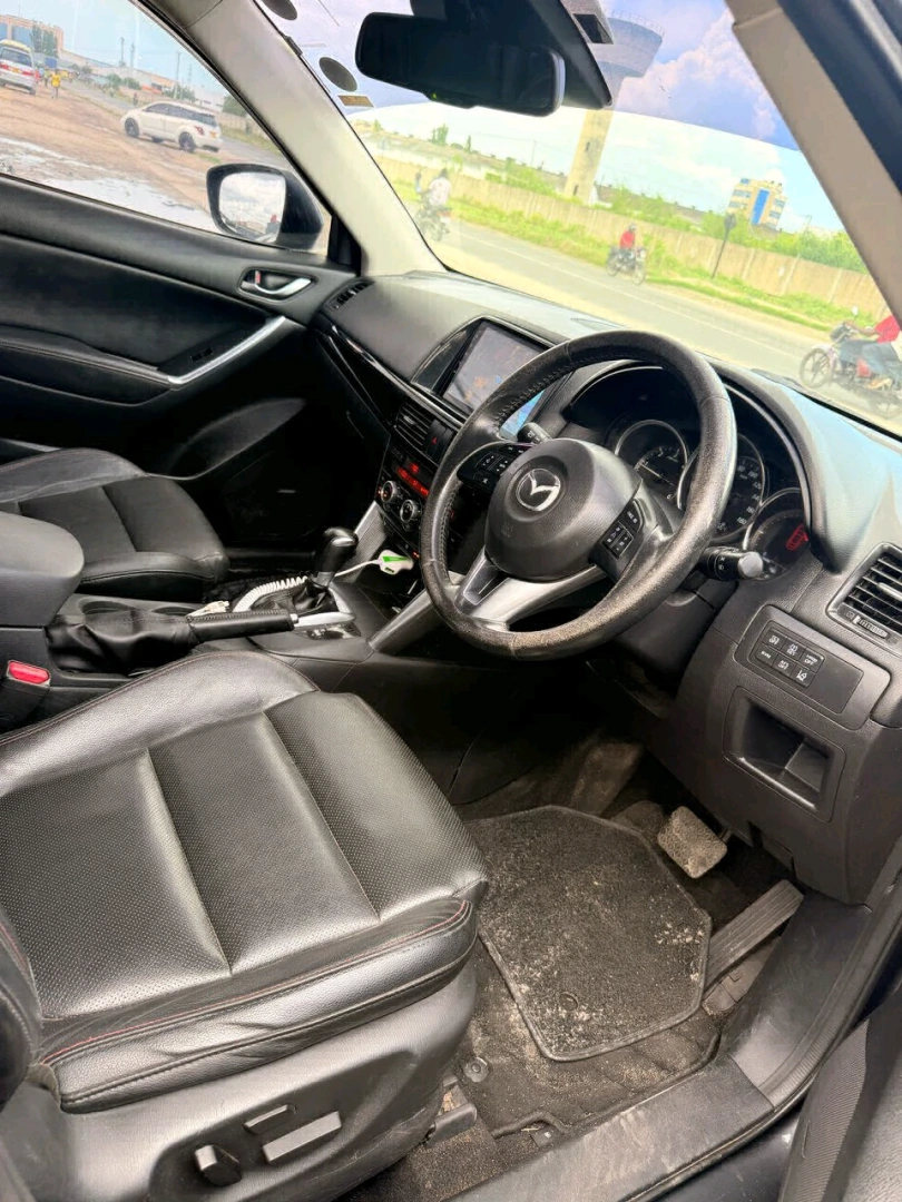 Mazda CX-5 SUV Automatic (T 163 EDR) thumbnail 6