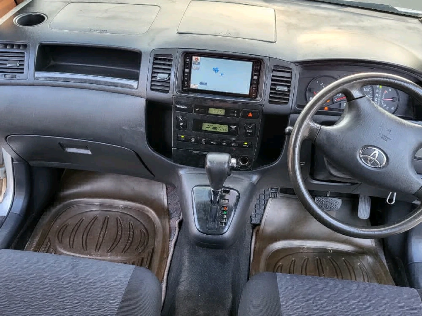 Toyota Spacio 2003 Silver (DWA) thumbnail 8