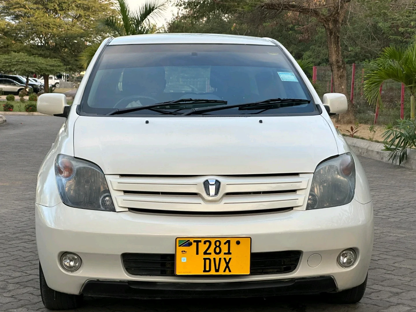 Toyota Ist 2003 Model 1298cc