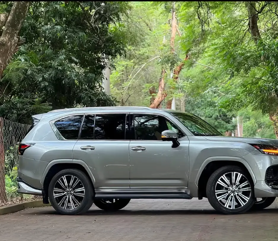 Lexus GX550 2026 (0KM) thumbnail 3