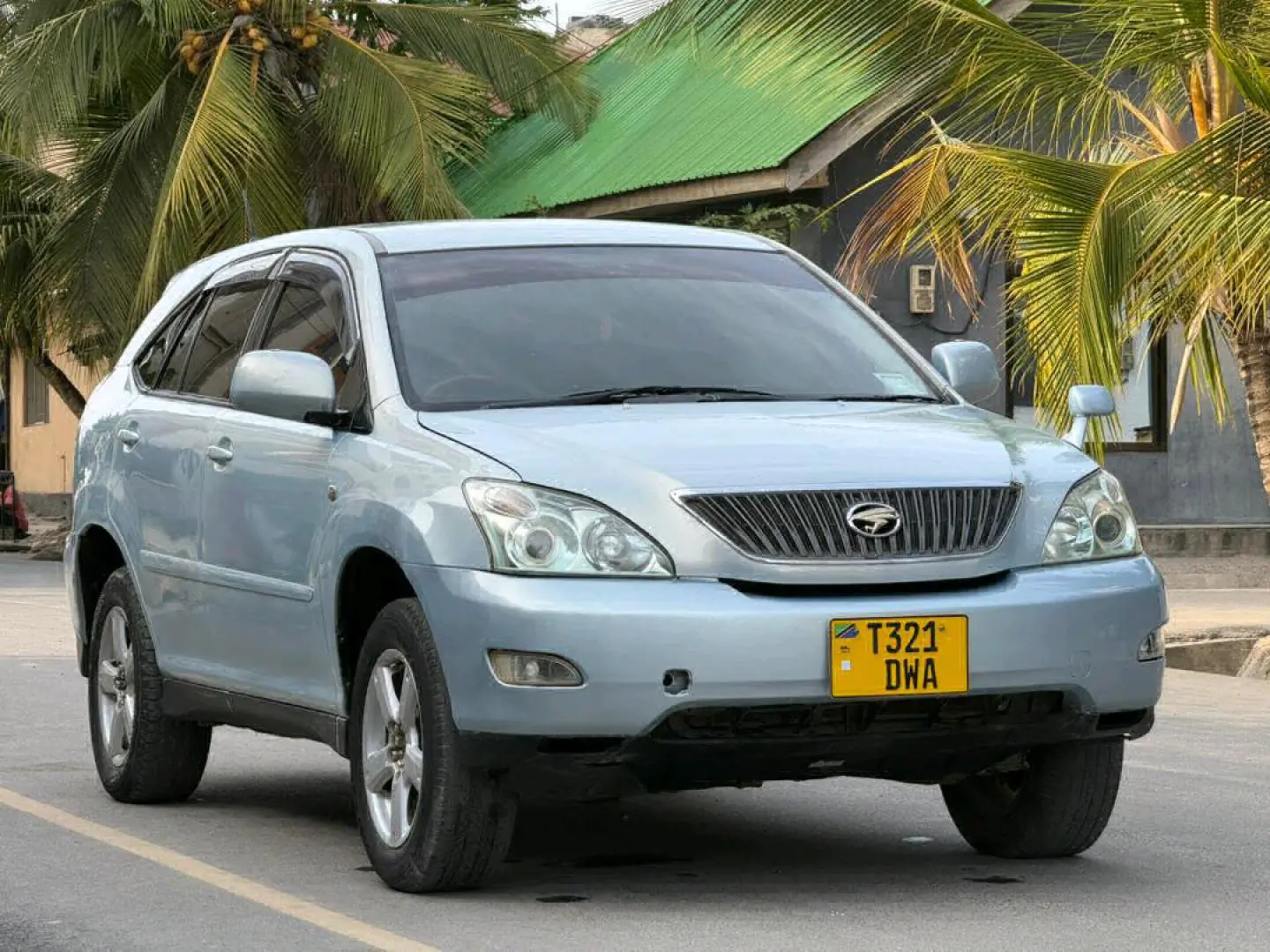 2005 Toyota Harrier Light Blue for Sale thumbnail 2