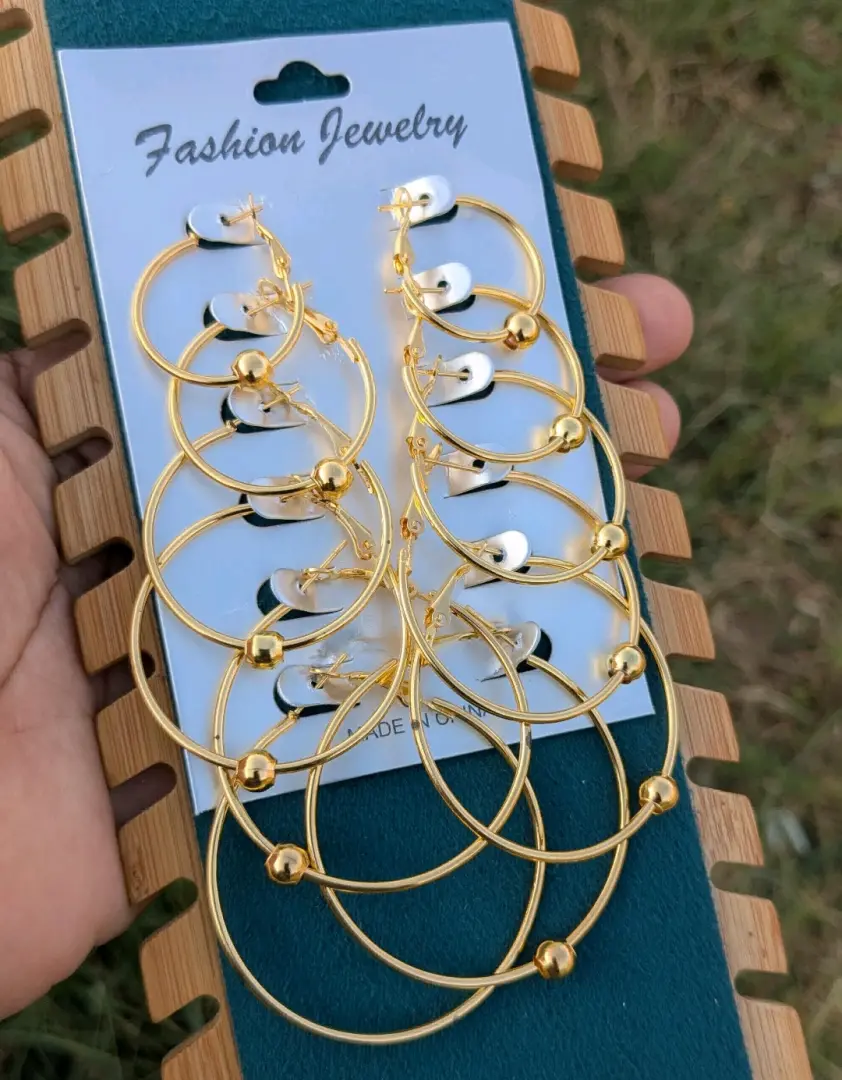 6 pairs of Luxury Gold Hoop Earrings