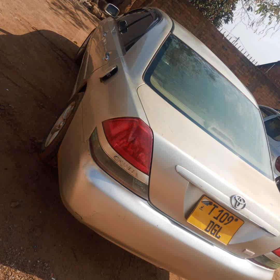 Toyota Mark DGL Sedan (Full Documents, Clean Engine)