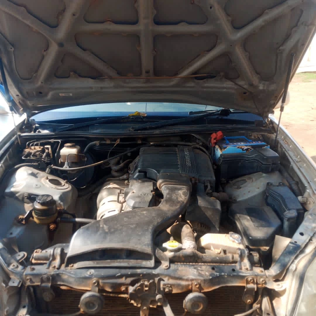Toyota Mark DGL Sedan (Full Documents, Clean Engine) thumbnail 4