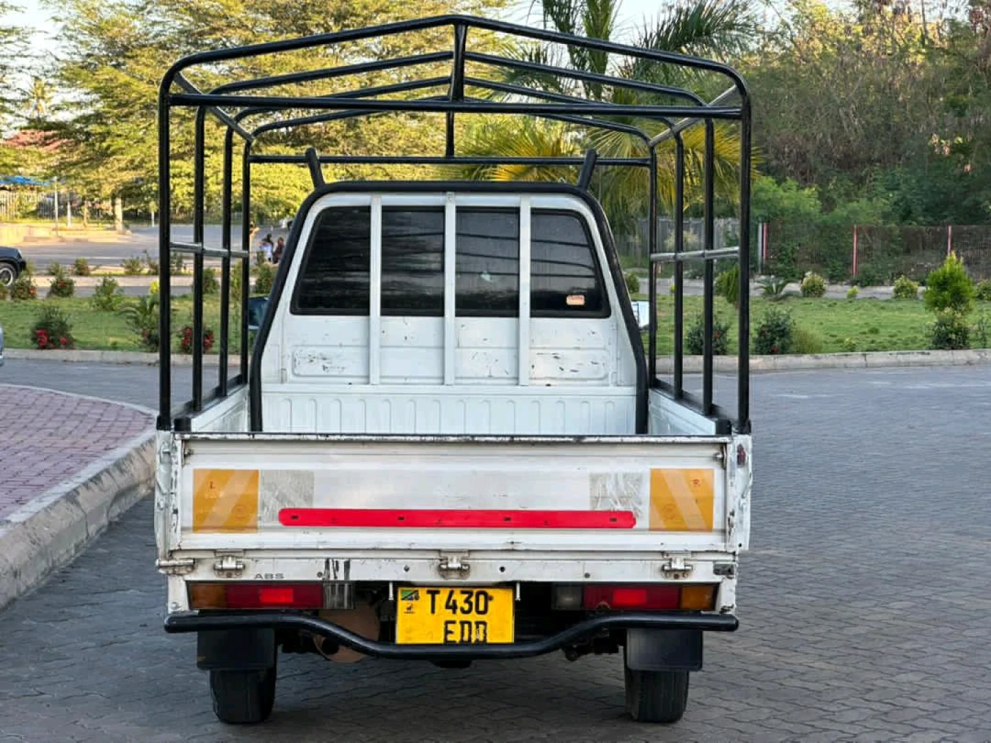 Toyota Town Lite Ace Van for Sale thumbnail 4