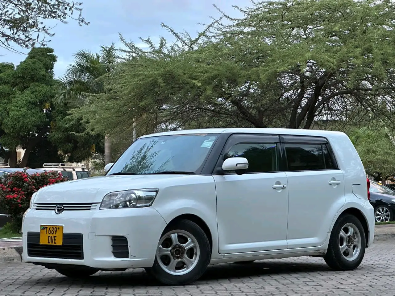 Toyota Rumion 2009 (DVE) thumbnail 4