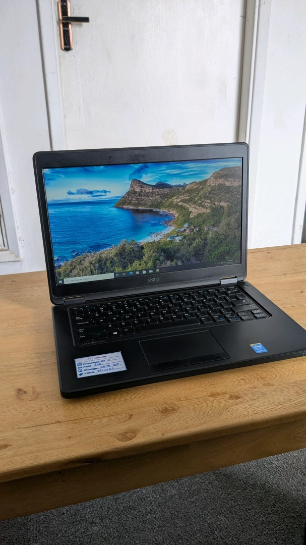 Dell Latitude Laptop Core i5 (8GB RAM, 320GB HDD) thumbnail 2