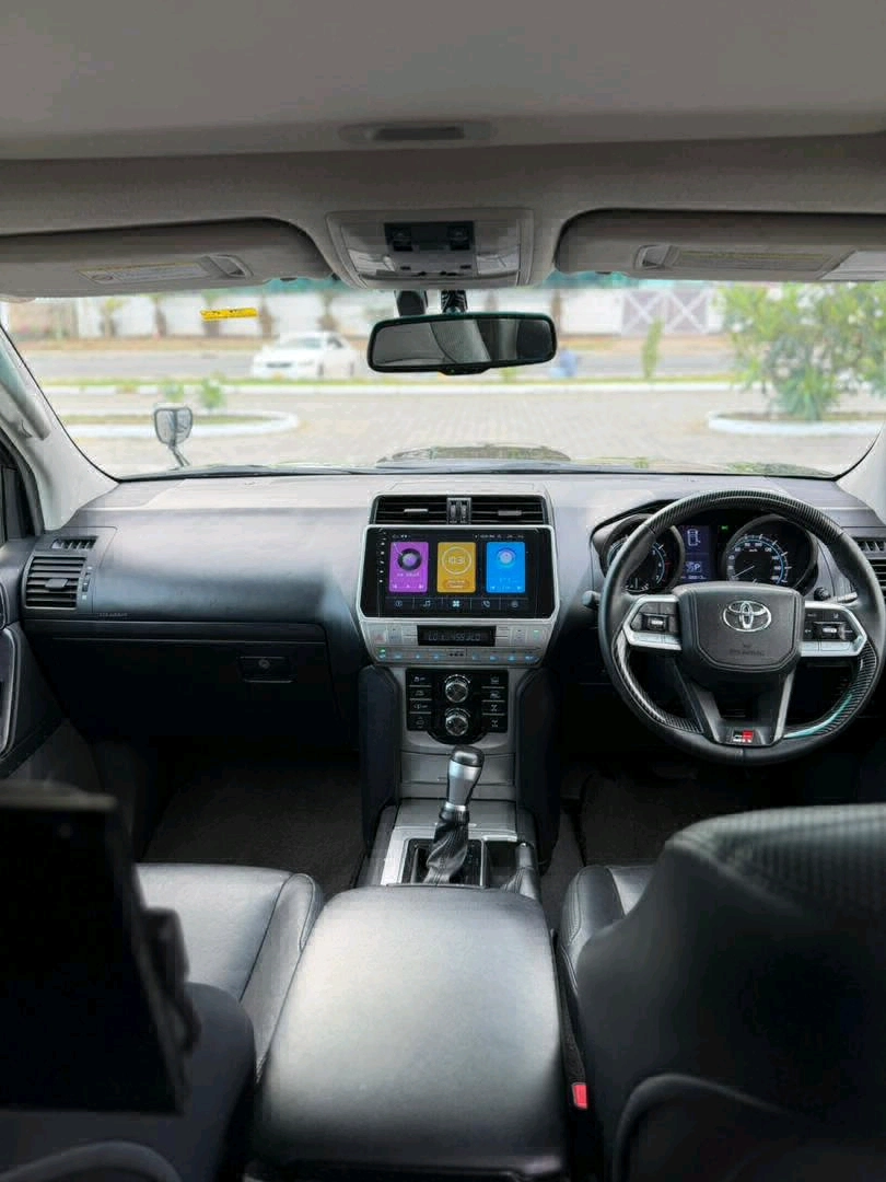 Toyota Prado 150 (2013 Upgraded to 2021 Look) thumbnail 6