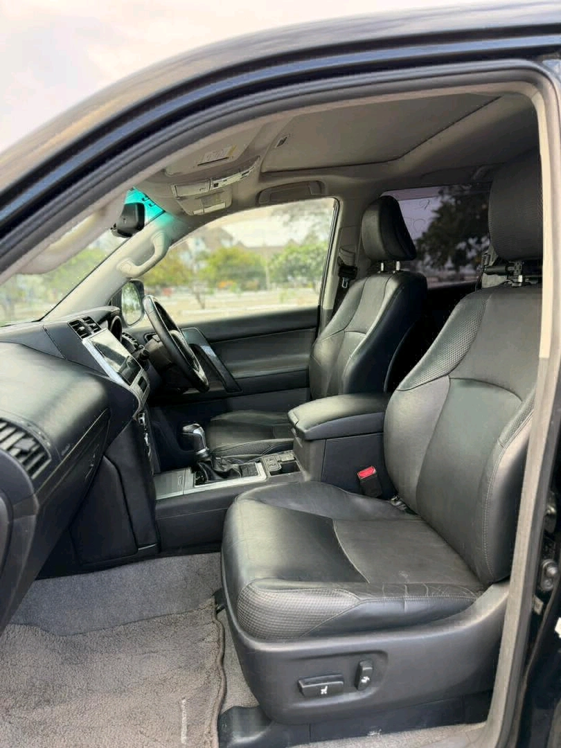 Toyota Prado 150 (2013 Upgraded to 2021 Look) thumbnail 7