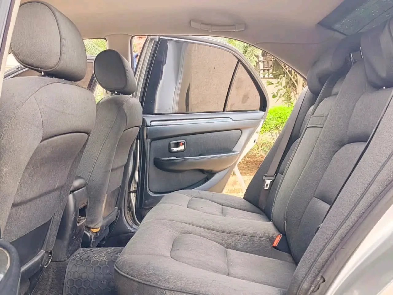 Toyota Brevis Sedan Silver 2490cc thumbnail 6