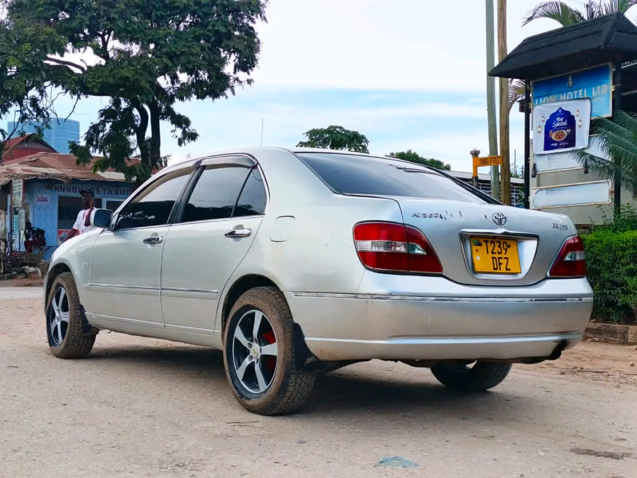 Toyota Brevis Sedan Silver 2490cc thumbnail 7