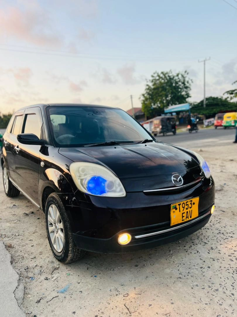 Mazda Verisa 1490cc Full AC thumbnail 7