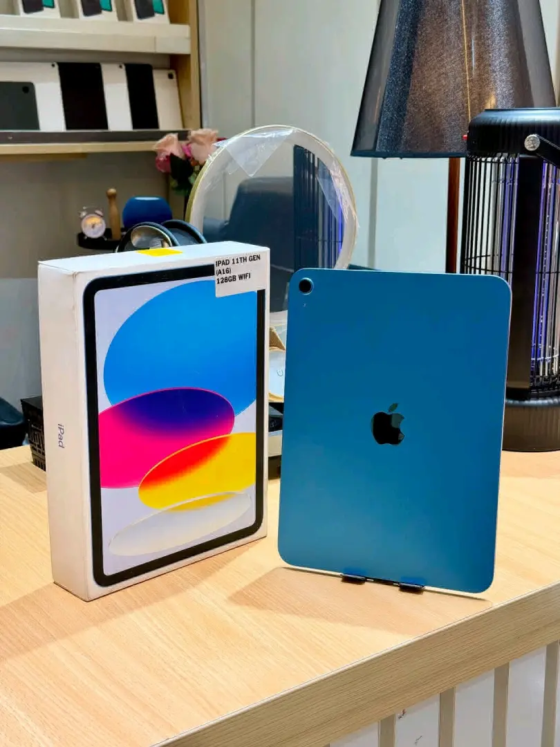 New Pink Apple  iPad [2025] _Also known as Apple iPad 11th Gen, Apple iPad (11th generation), Apple iPad 11-inch (A16)_ thumbnail 6