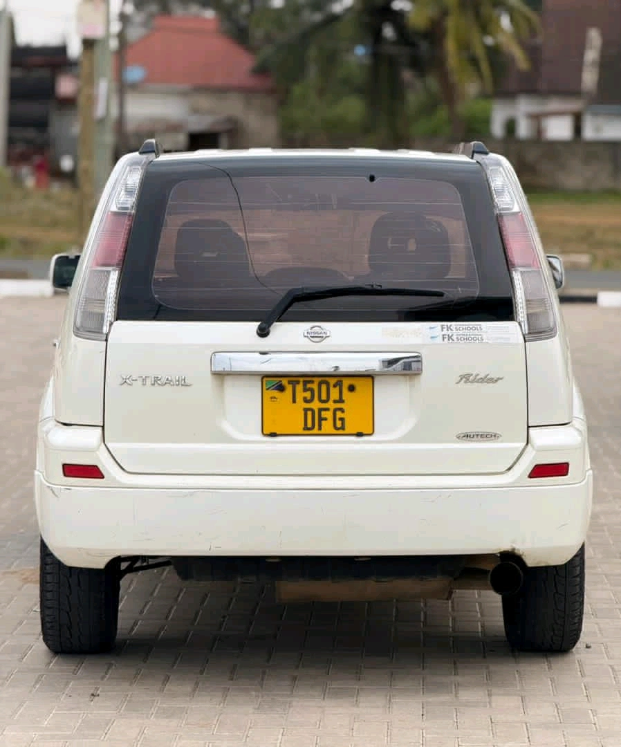 Nissan X-Trail DFG 1990 CC Full AC thumbnail 3