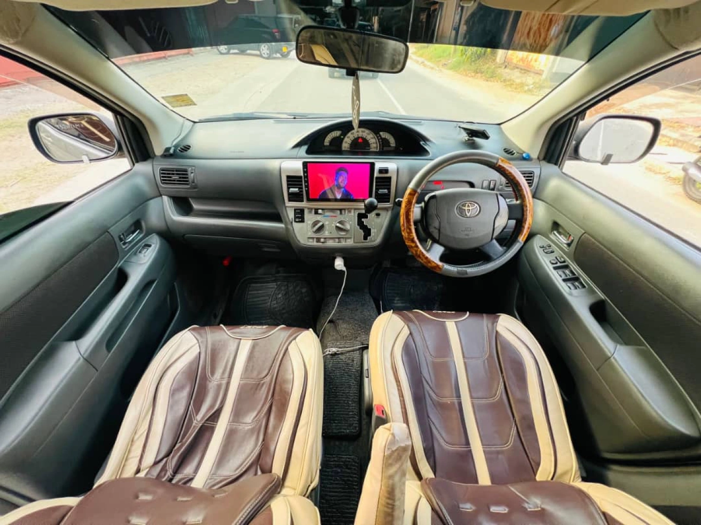 Toyota Raum 2004 Automatic 1490cc (Exchange Allowed) thumbnail 2