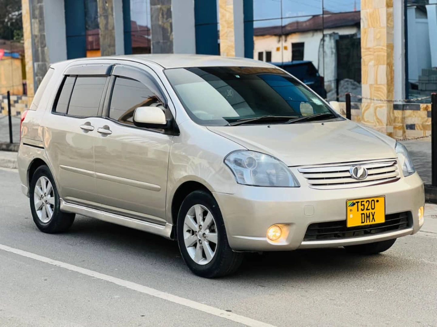 Toyota Raum 2004 Automatic 1490cc (Exchange Allowed) thumbnail 3